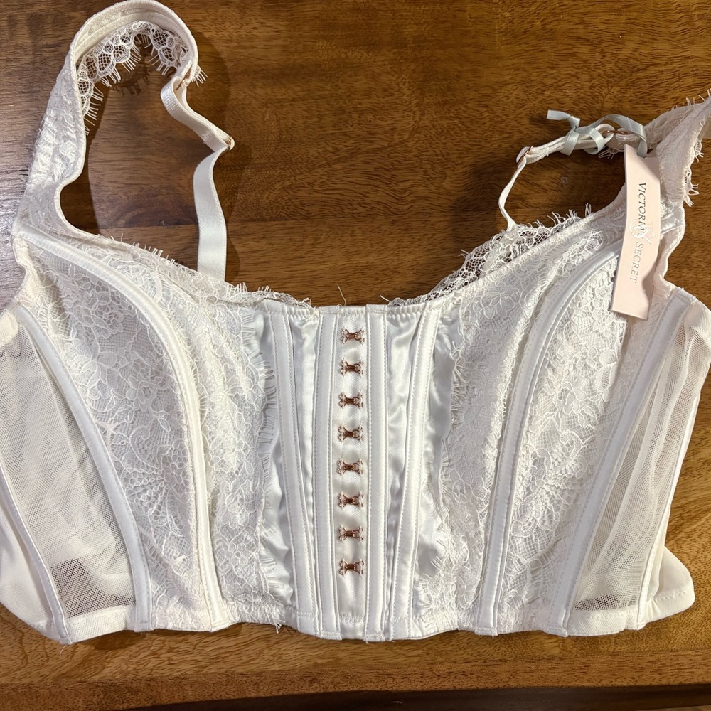 Victoria's Secret White Lace Bustier